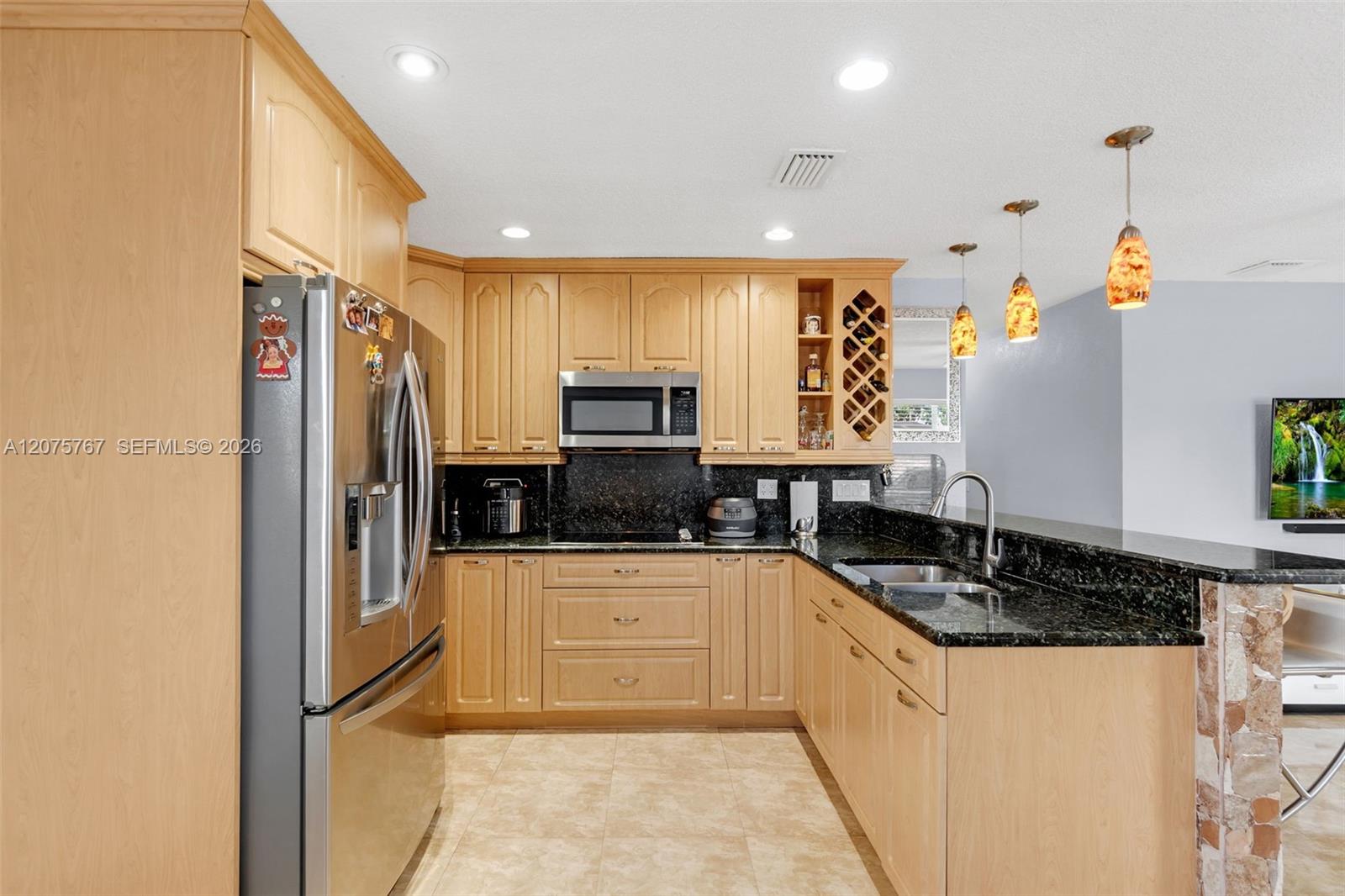 6049 W 14th Court