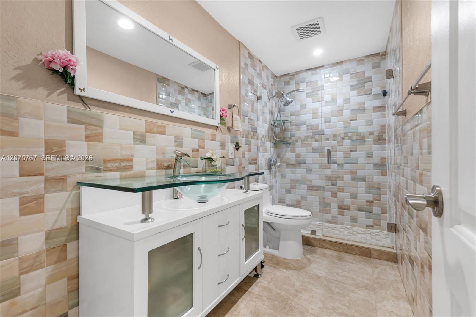 6049 W 14th Court
