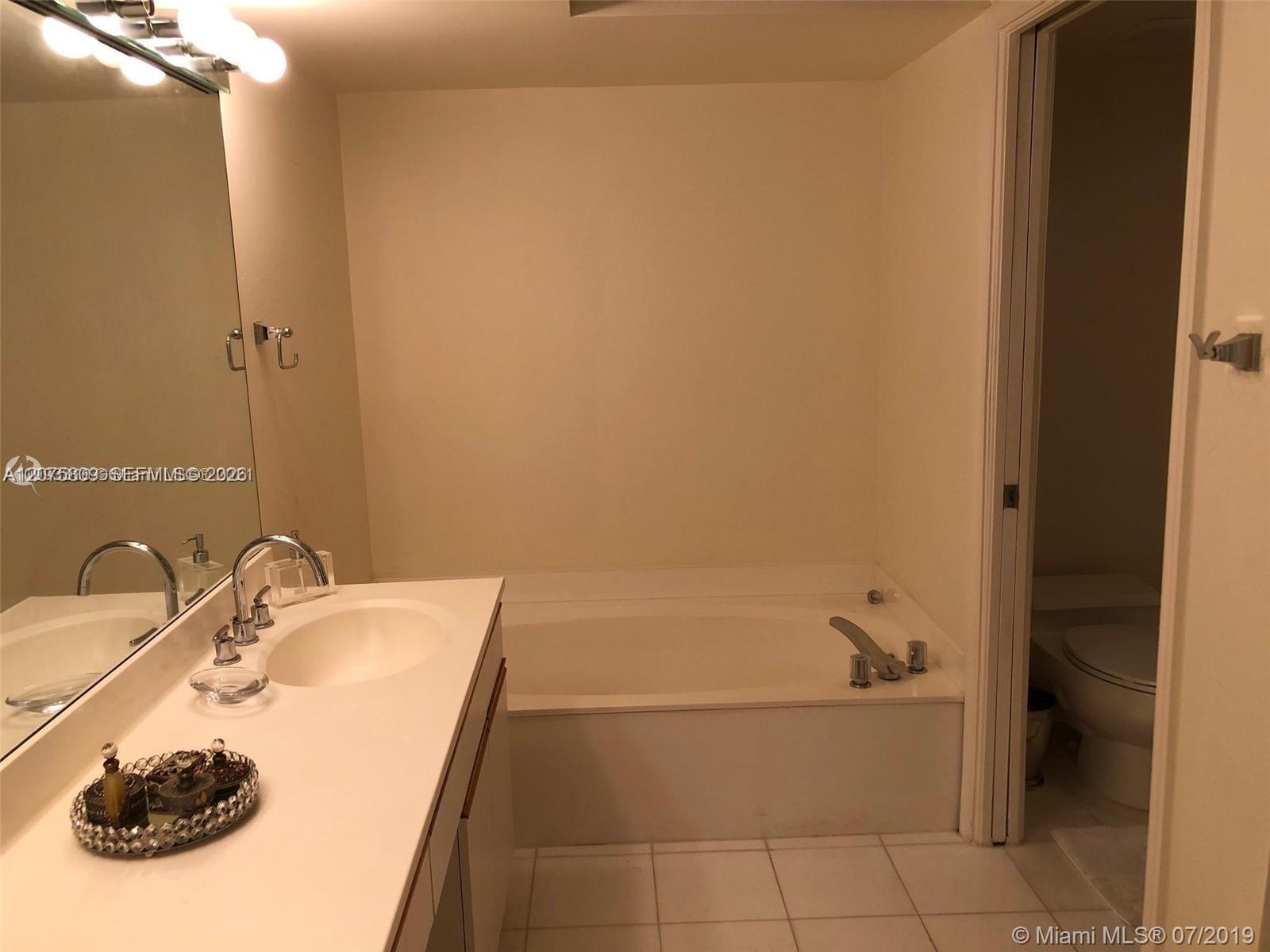 3530 Mystic Pointe Drive