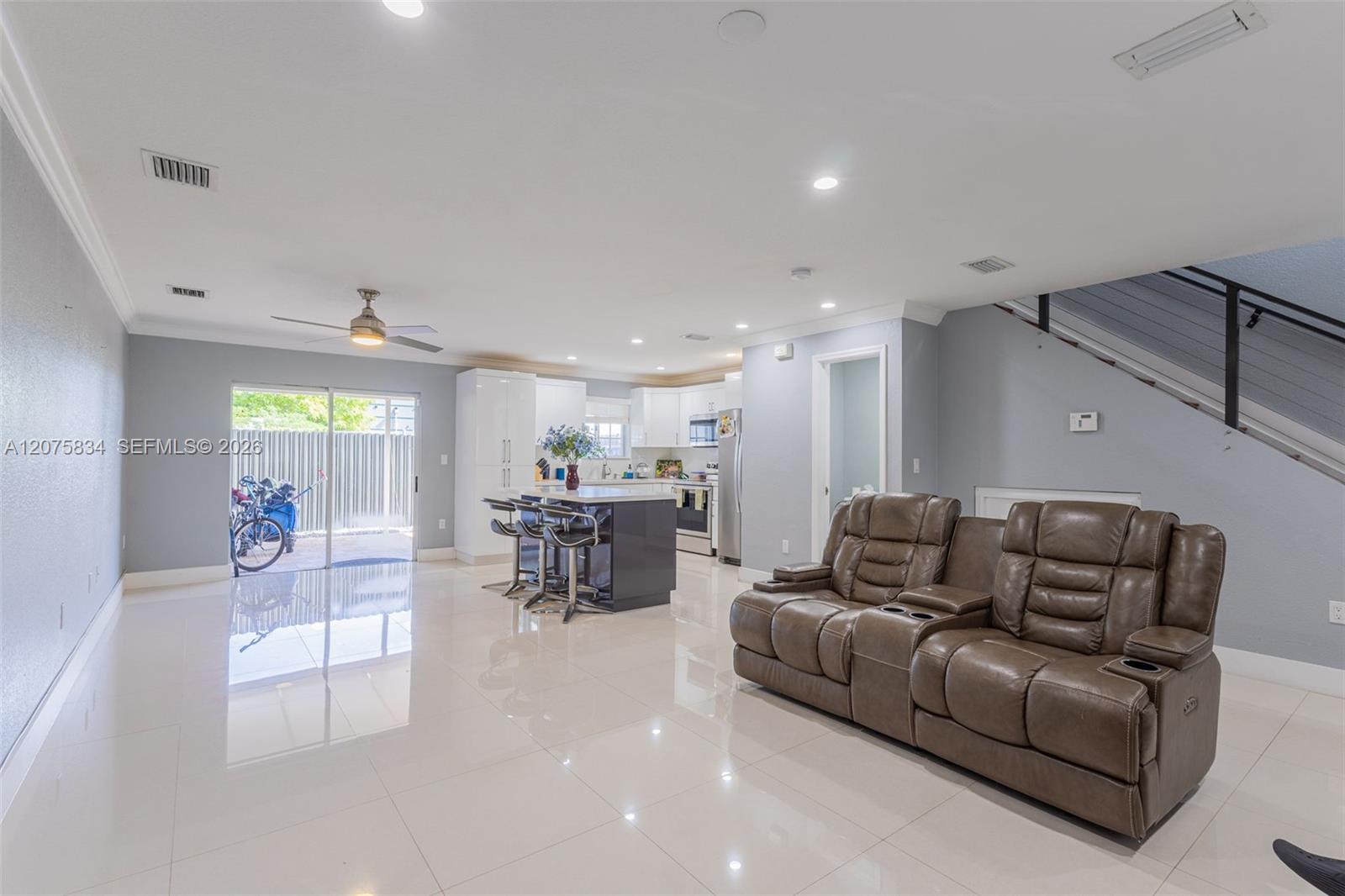 9425 NW 114th Lane