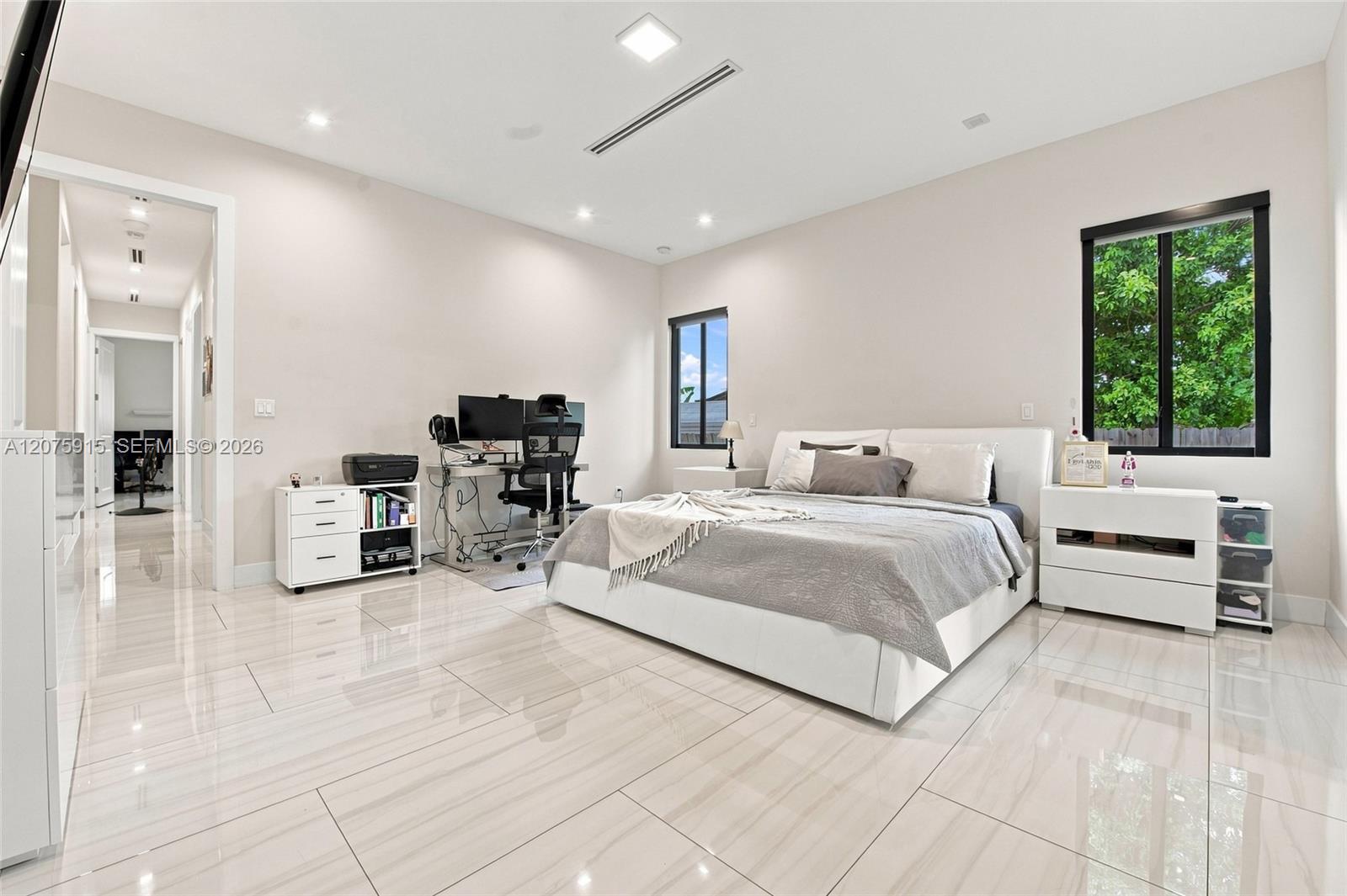 9450 SW 35th Street