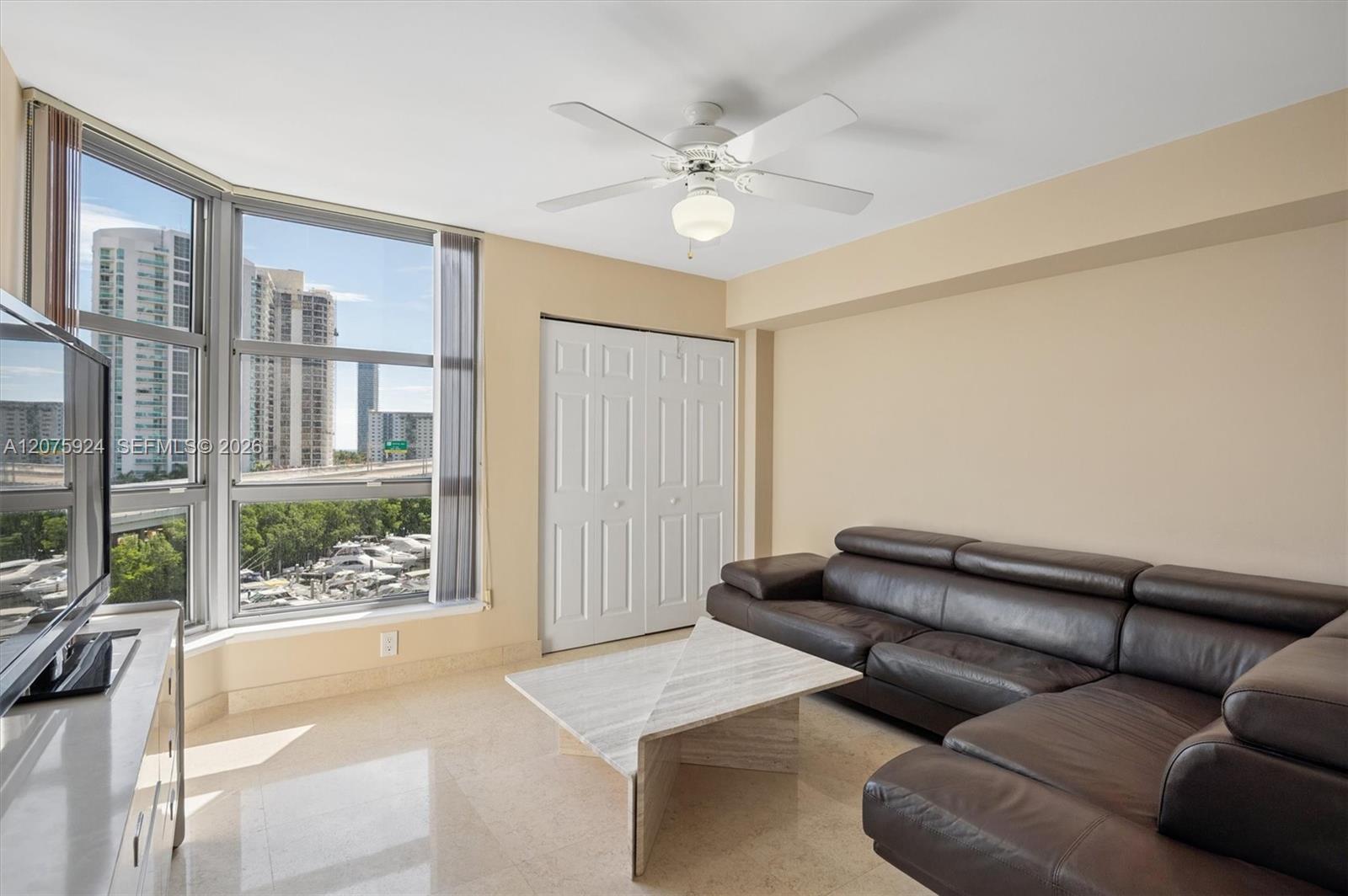 3500 Mystic Pointe Drive