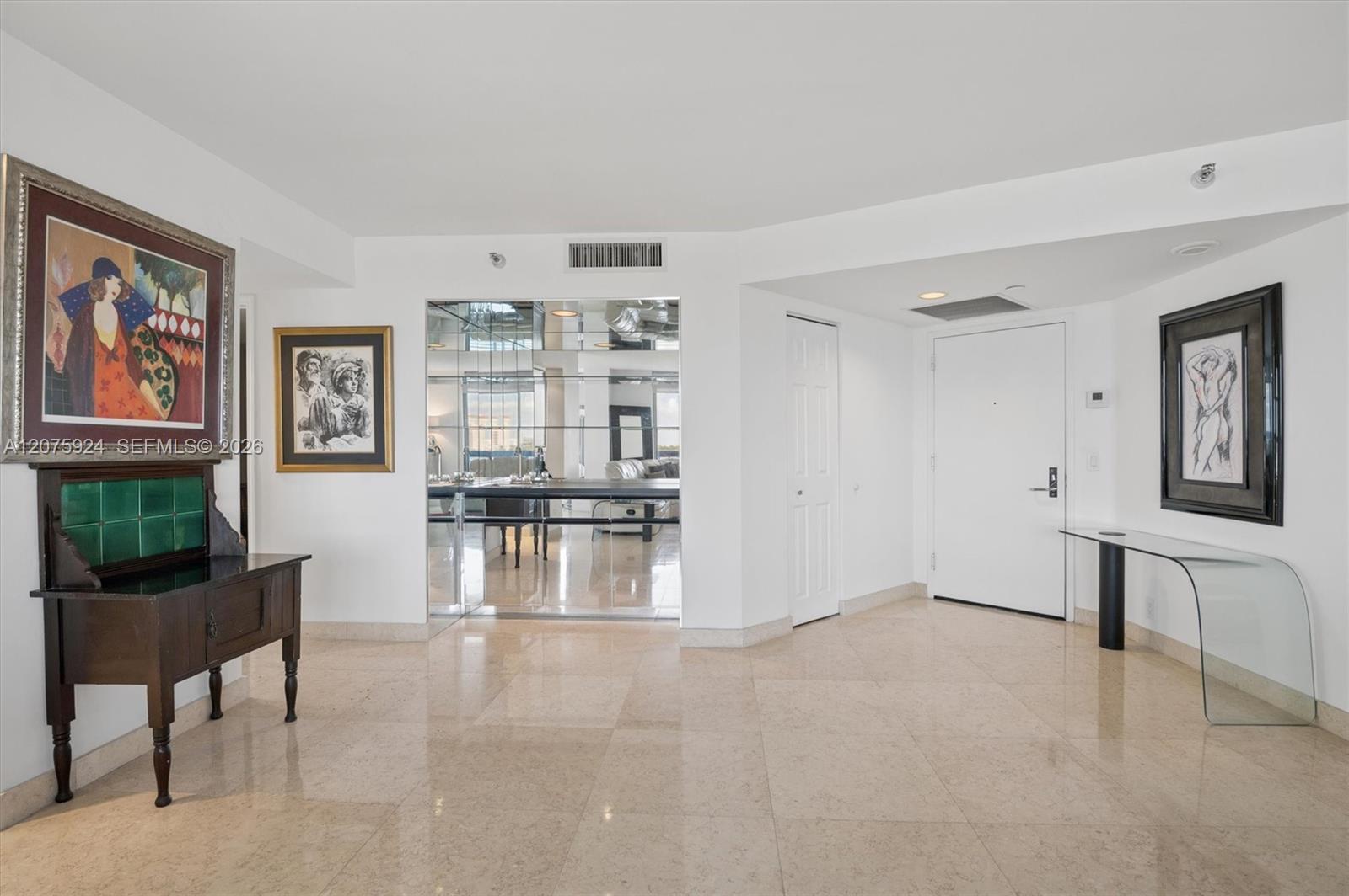 3500 Mystic Pointe Drive
