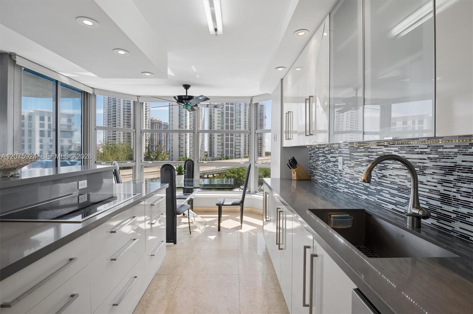 3500 Mystic Pointe Drive