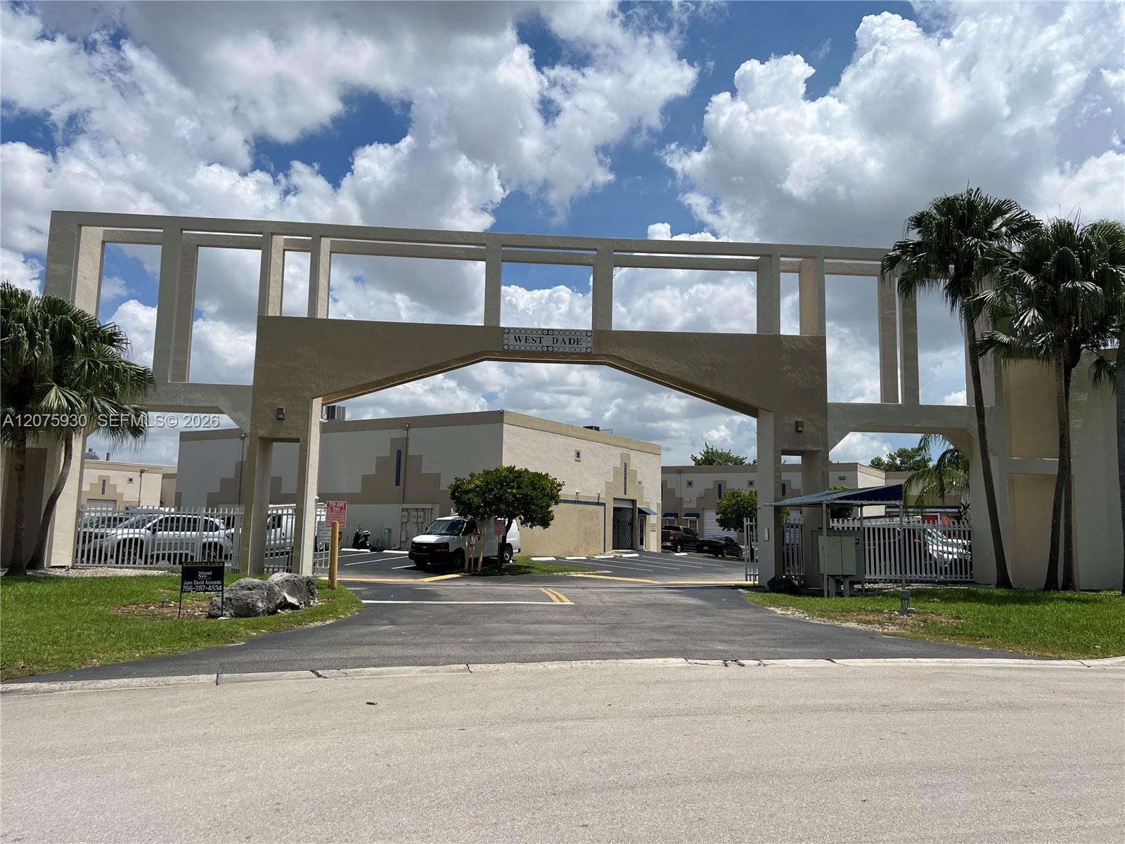 10431 NW 28th Street