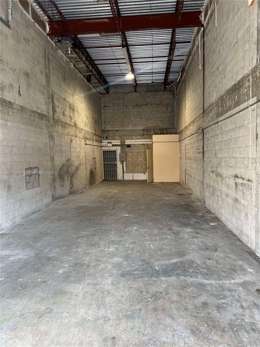 10431 NW 28th Street
