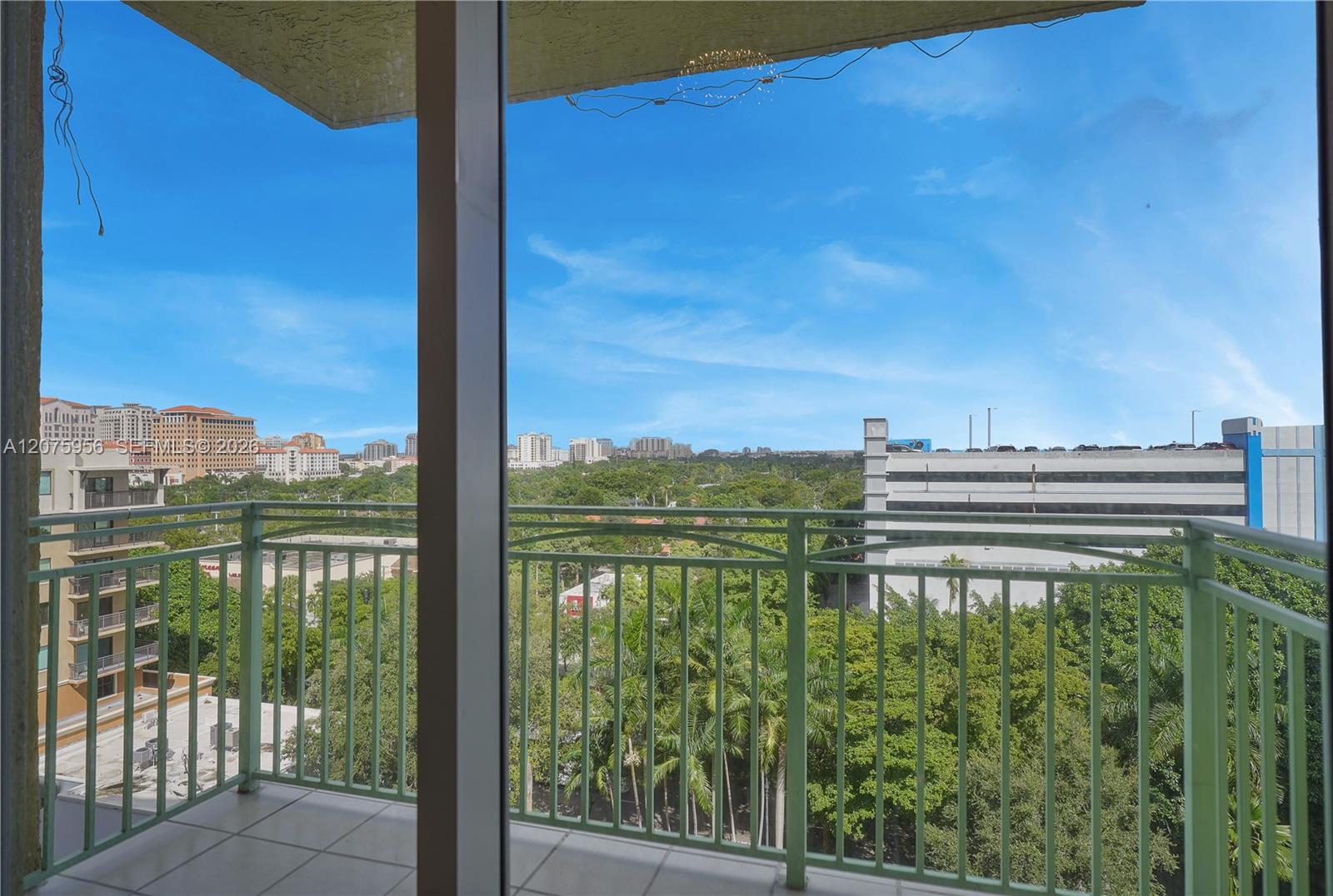3500 Coral Way
