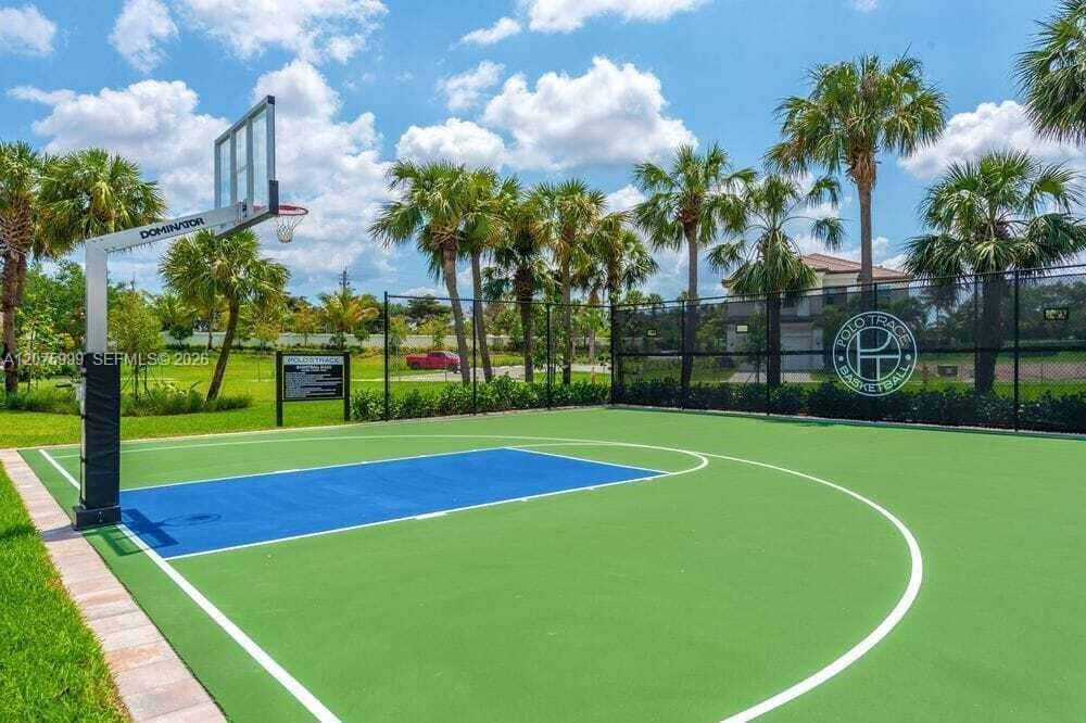 13658 Kiltie Court