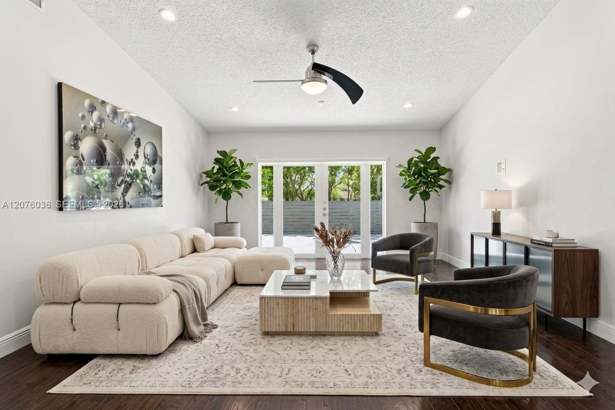 9430 SW 215th Lane