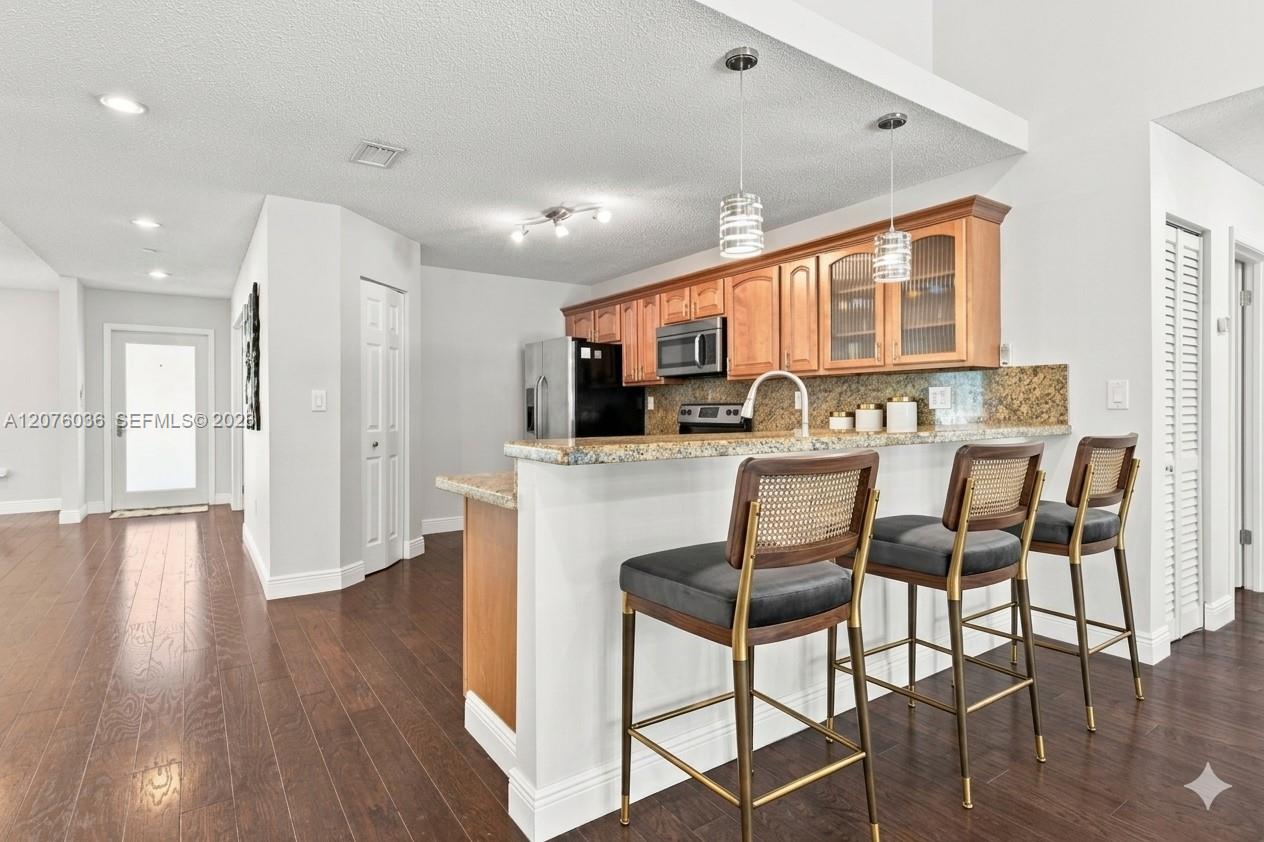 9430 SW 215th Lane