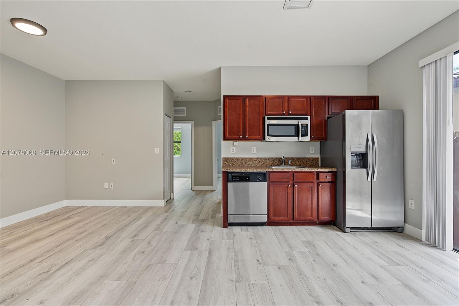 633 SE 35th Terrace