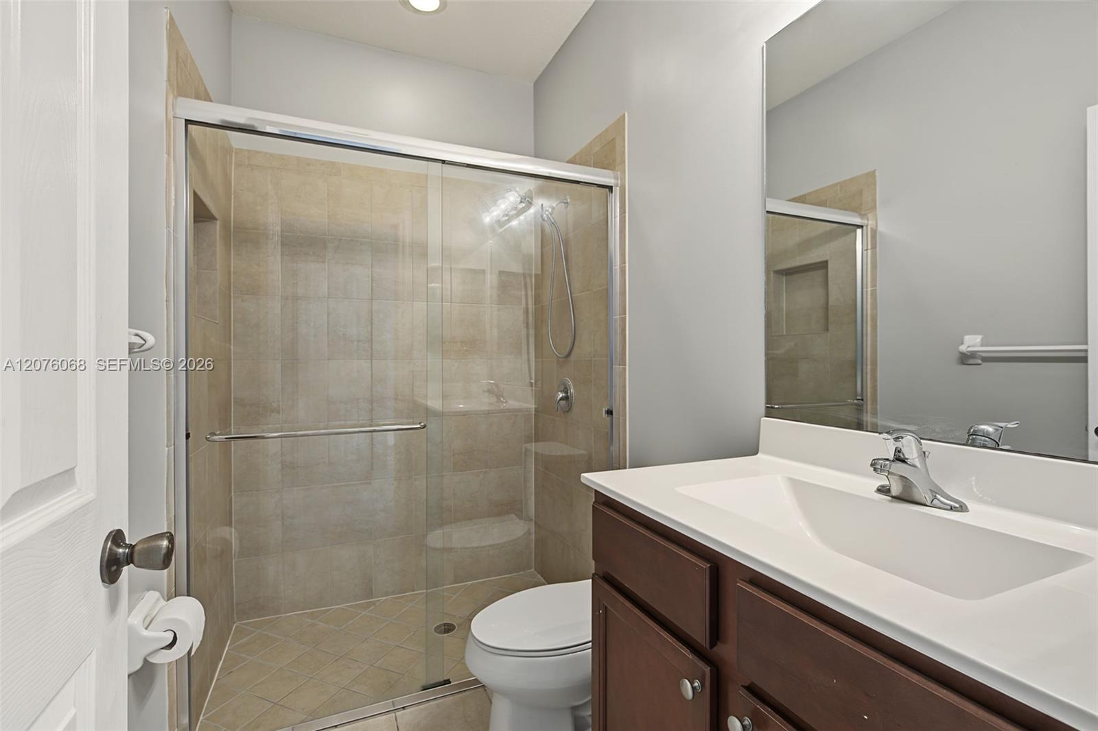 633 SE 35th Terrace