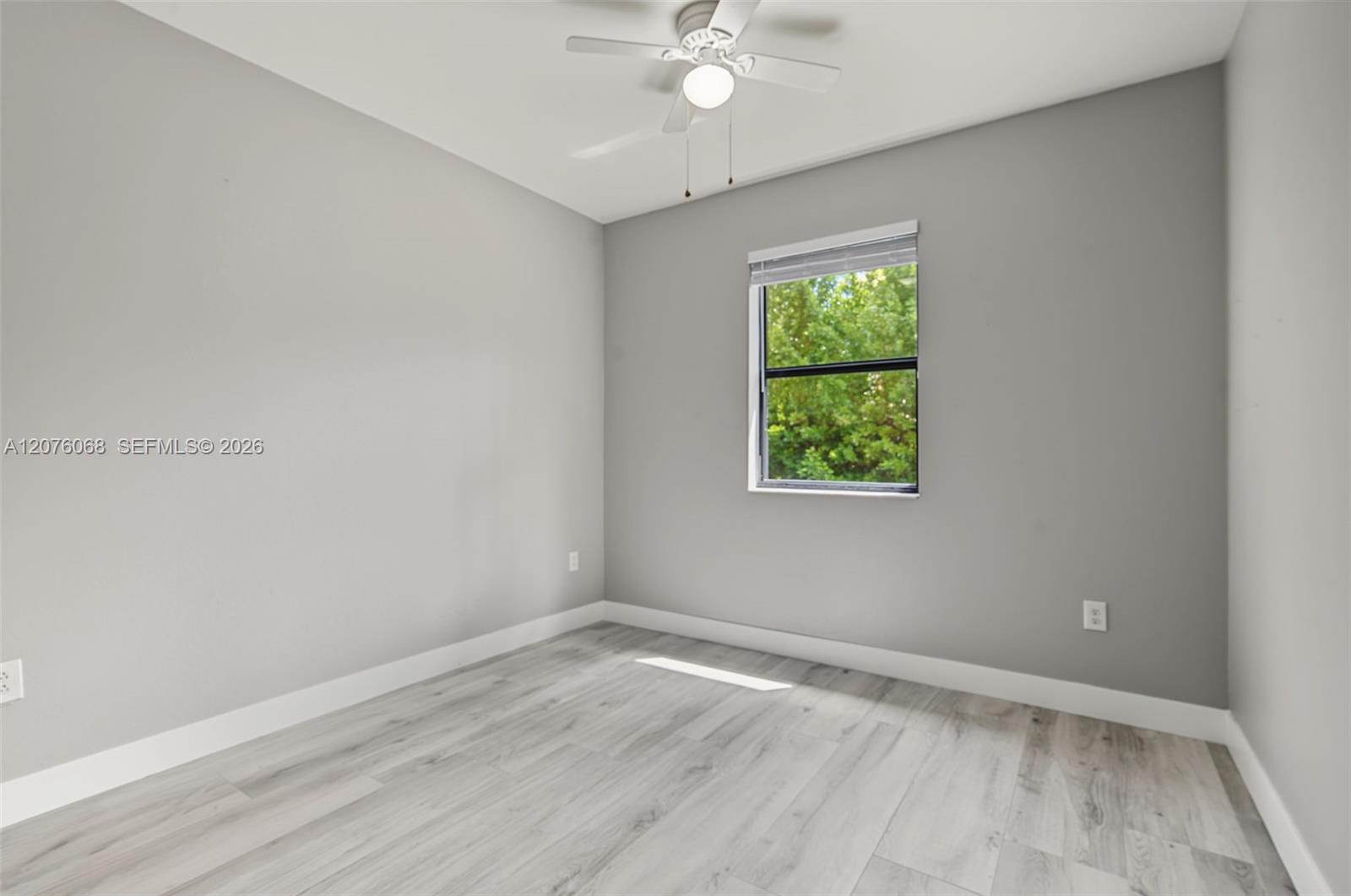 633 SE 35th Terrace