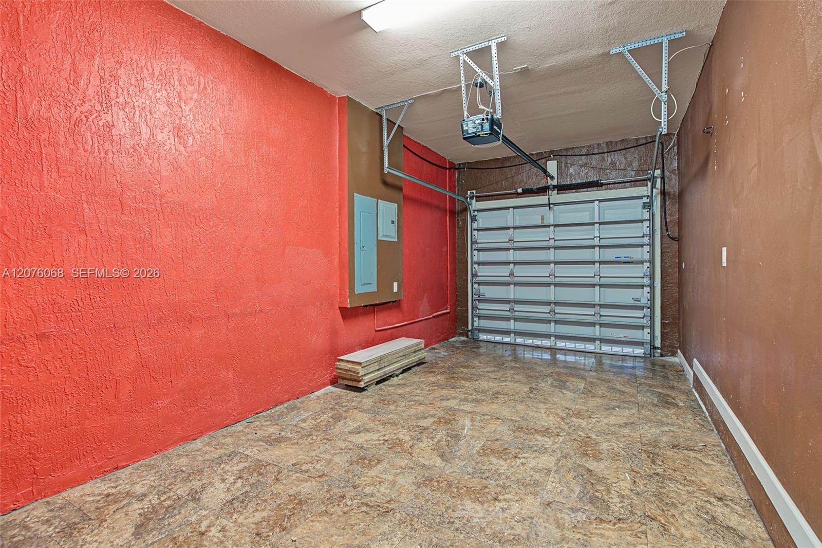 633 SE 35th Terrace