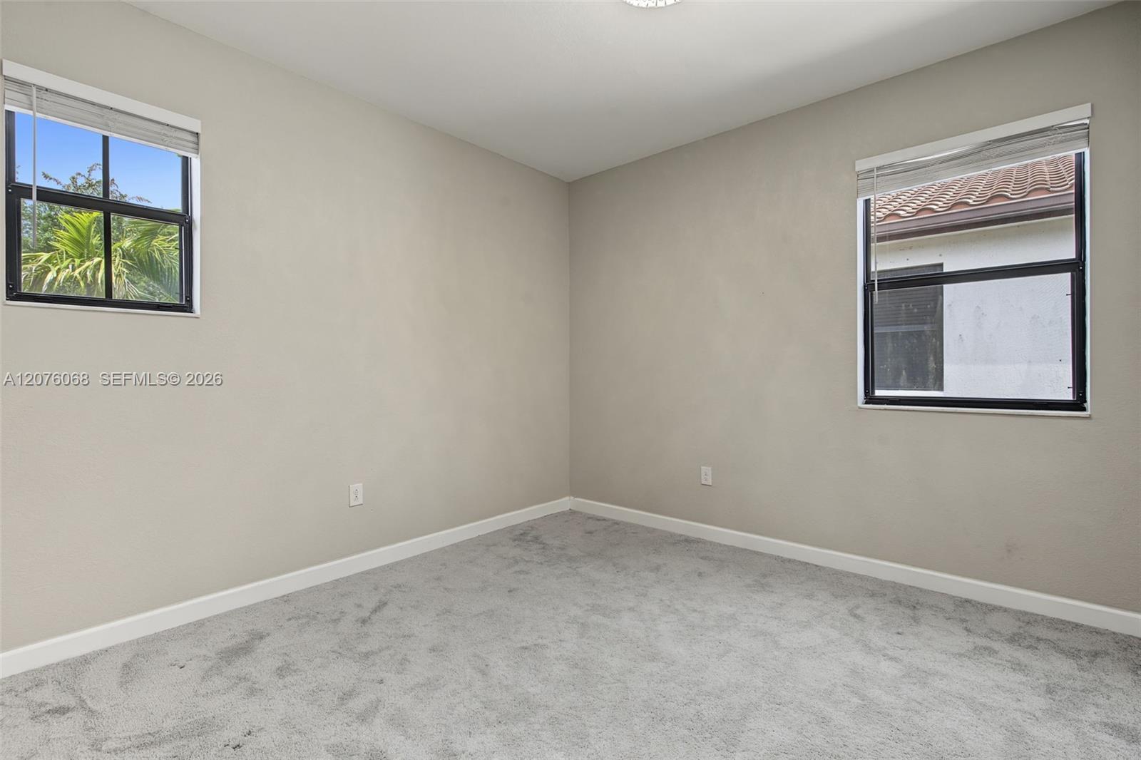 633 SE 35th Terrace