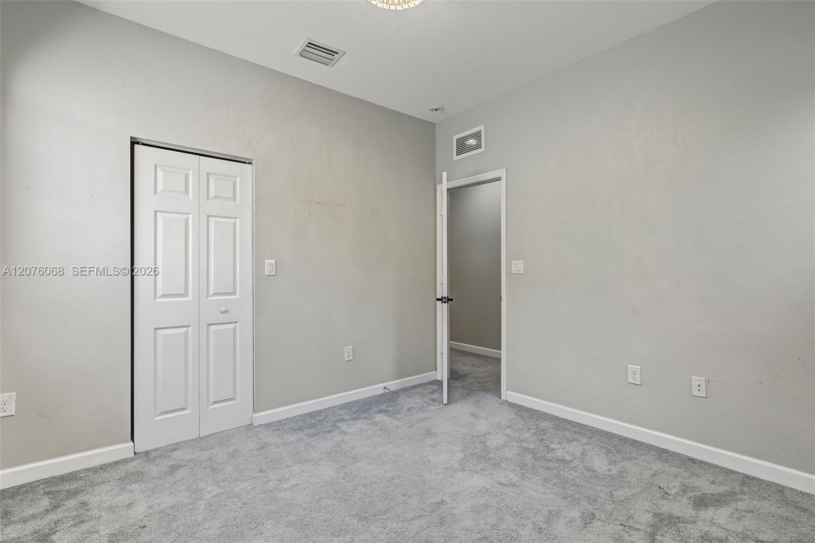 633 SE 35th Terrace