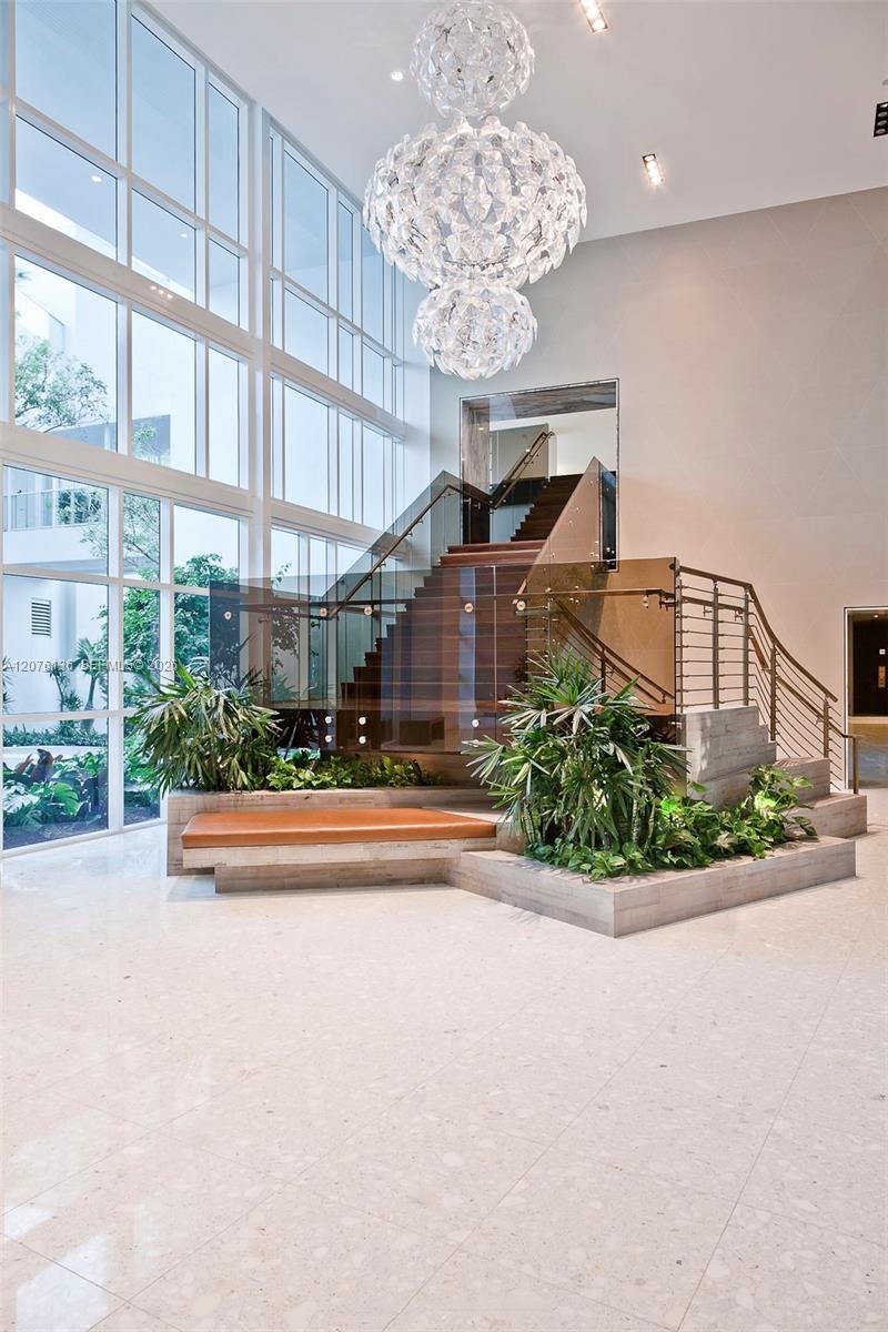 2020 N Bayshore Drive