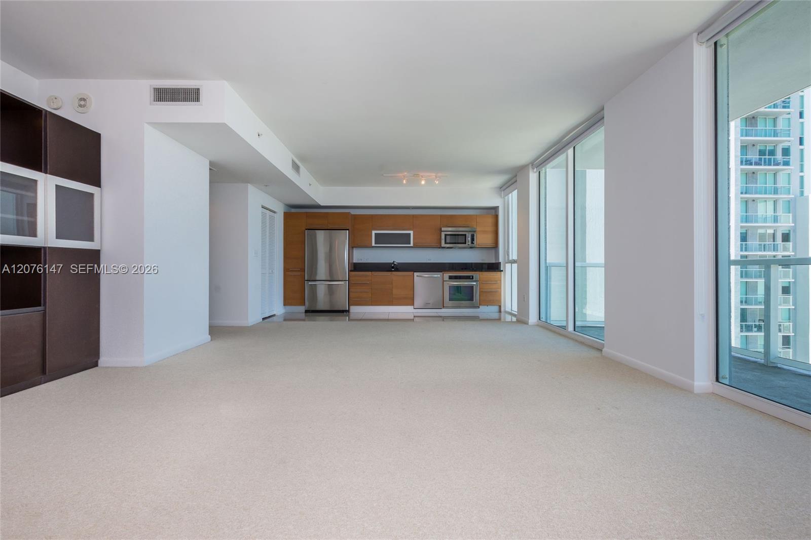 253 NE 2nd Street
