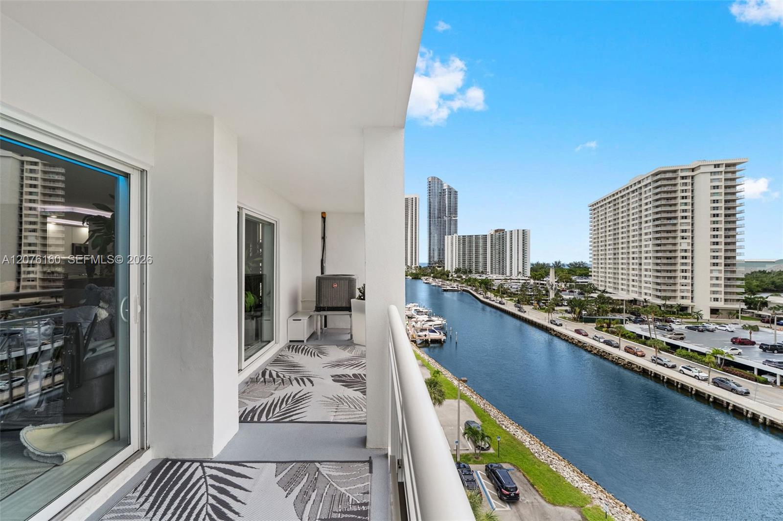 400 Kings Point Drive