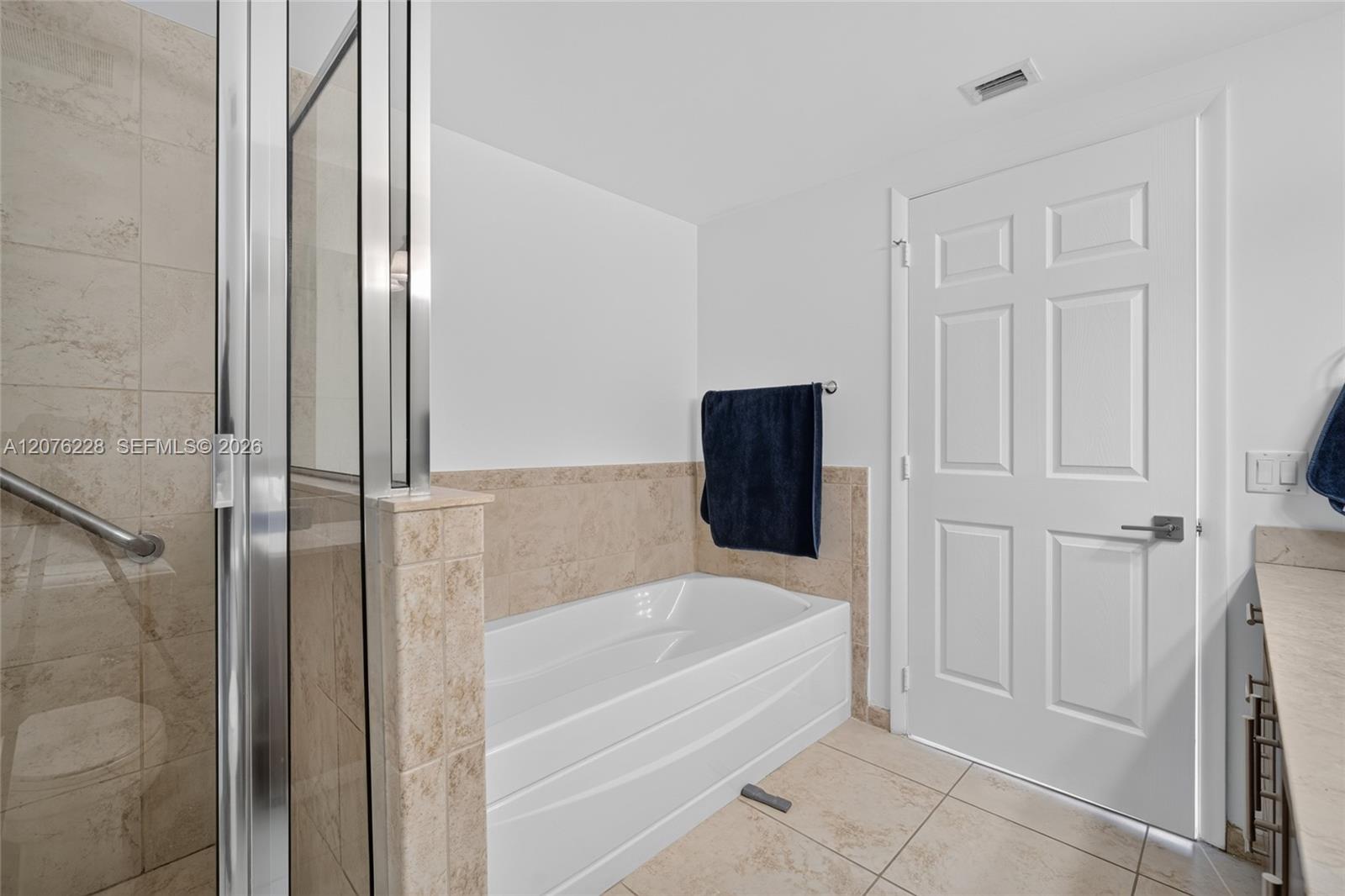 1300 Ponce De Leon Boulevard