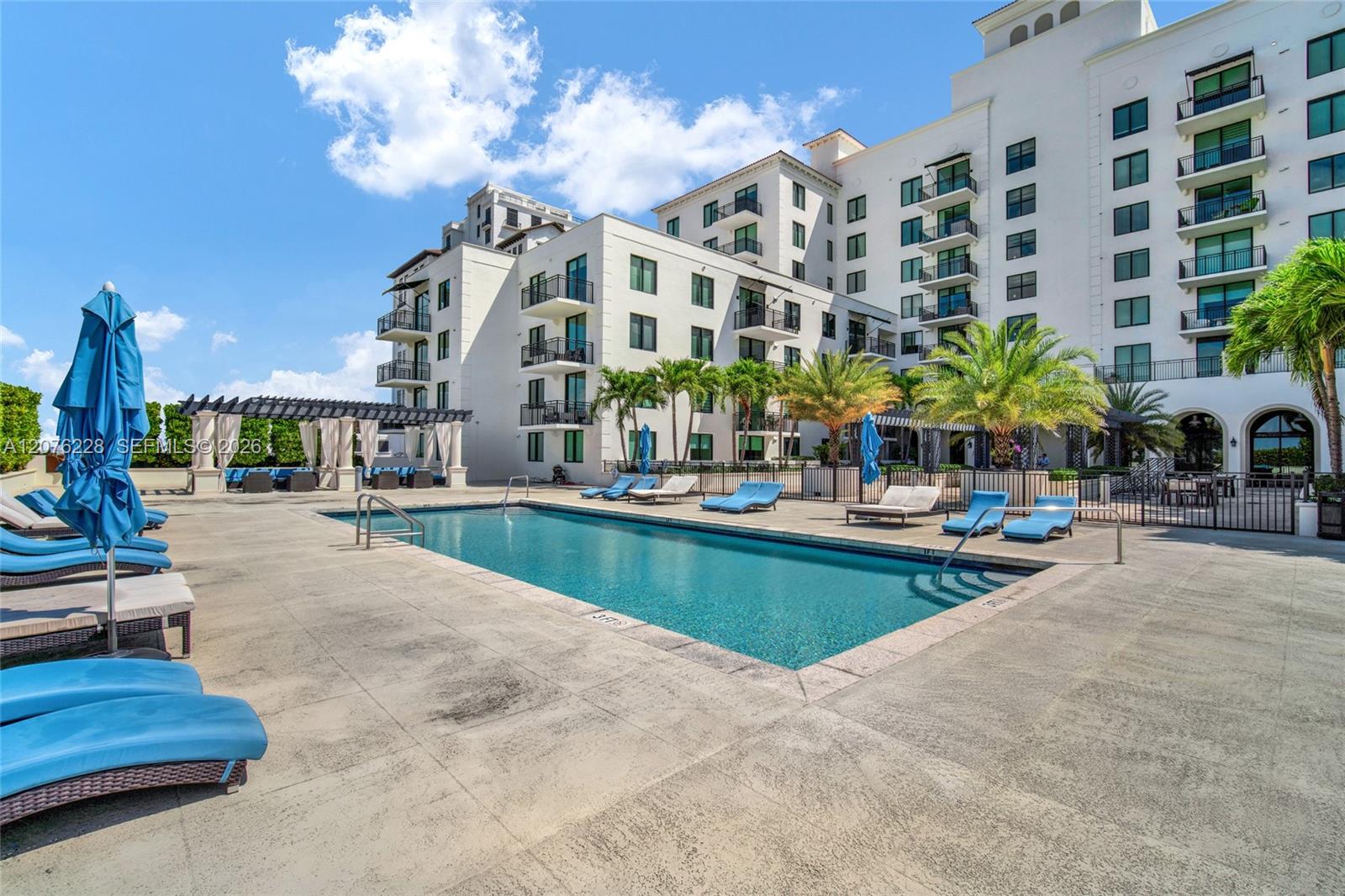 1300 Ponce De Leon Boulevard