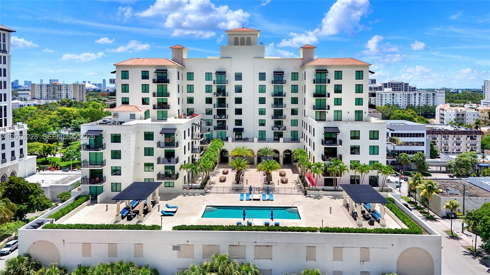 1300 Ponce De Leon Boulevard
