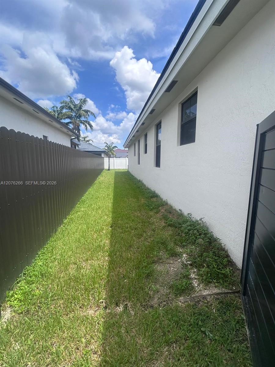 14435 SW 13th Terrace