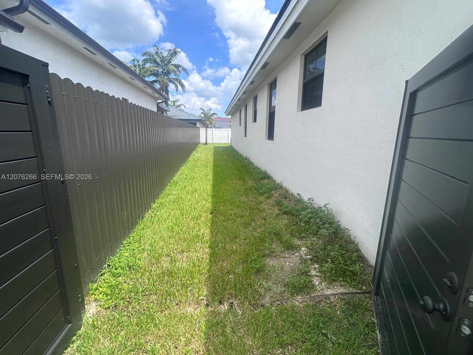 14435 SW 13th Terrace