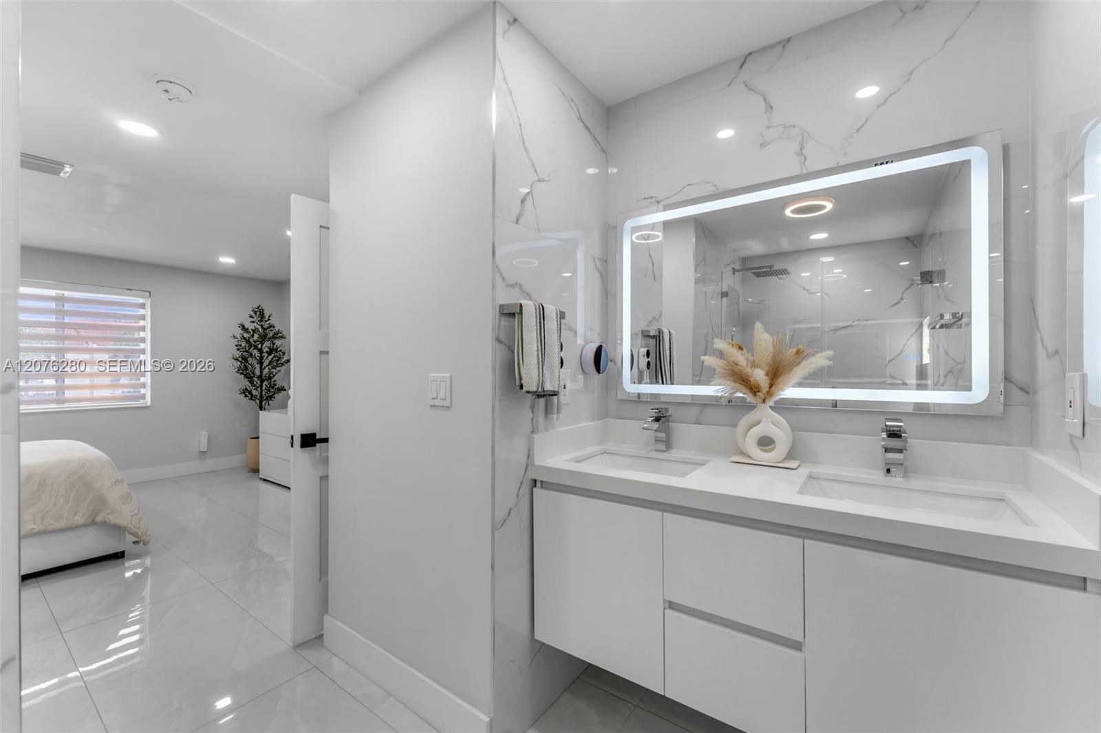 1180 NW 124th Place