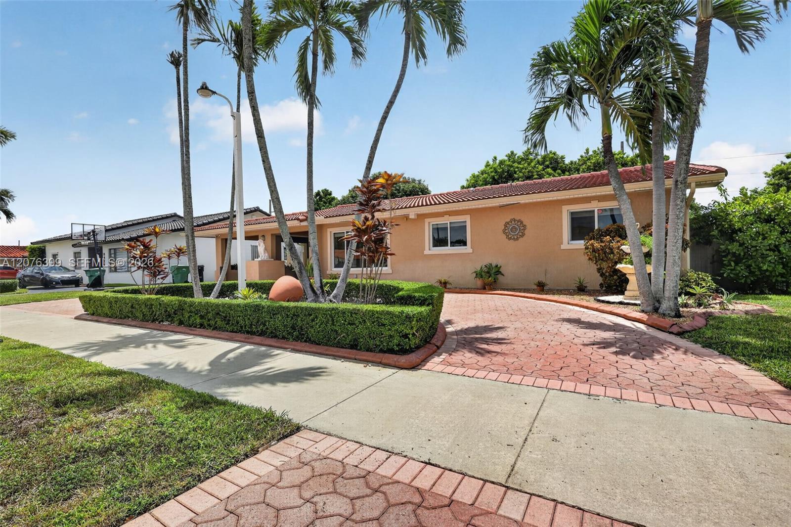 8936 SW 11th Street