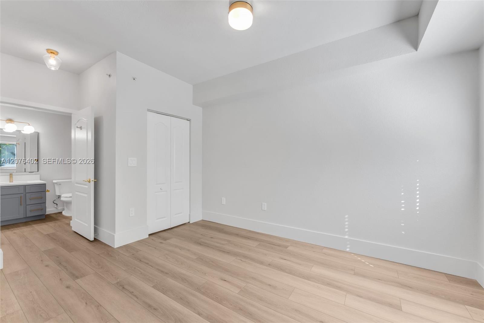 6001 SW 70th Street