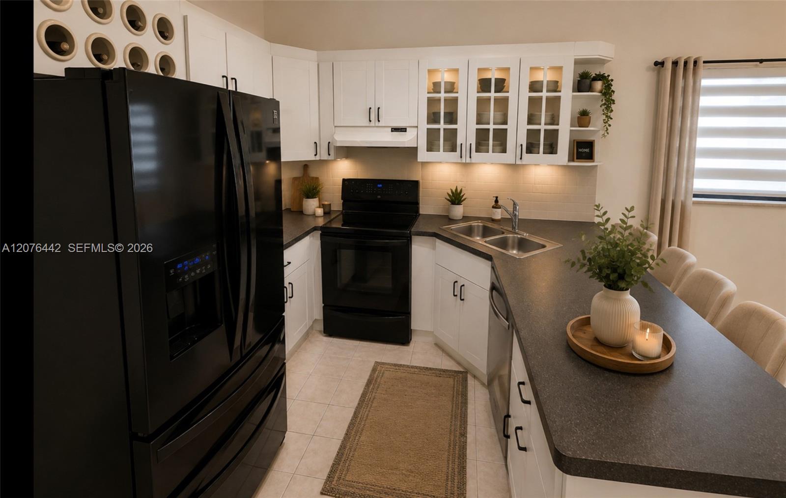 2121 W 54th Street