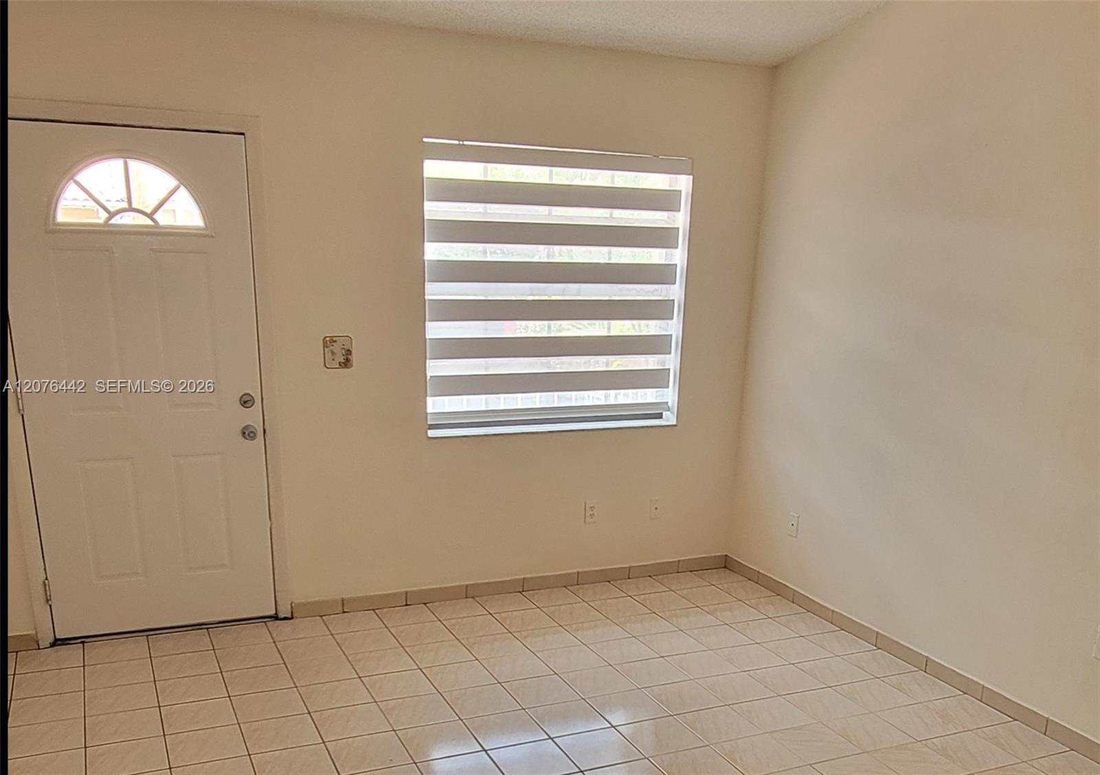 2121 W 54th Street