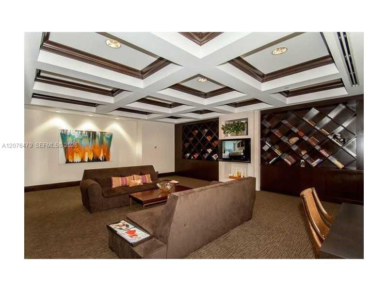 200 Sunny Isles Boulevard