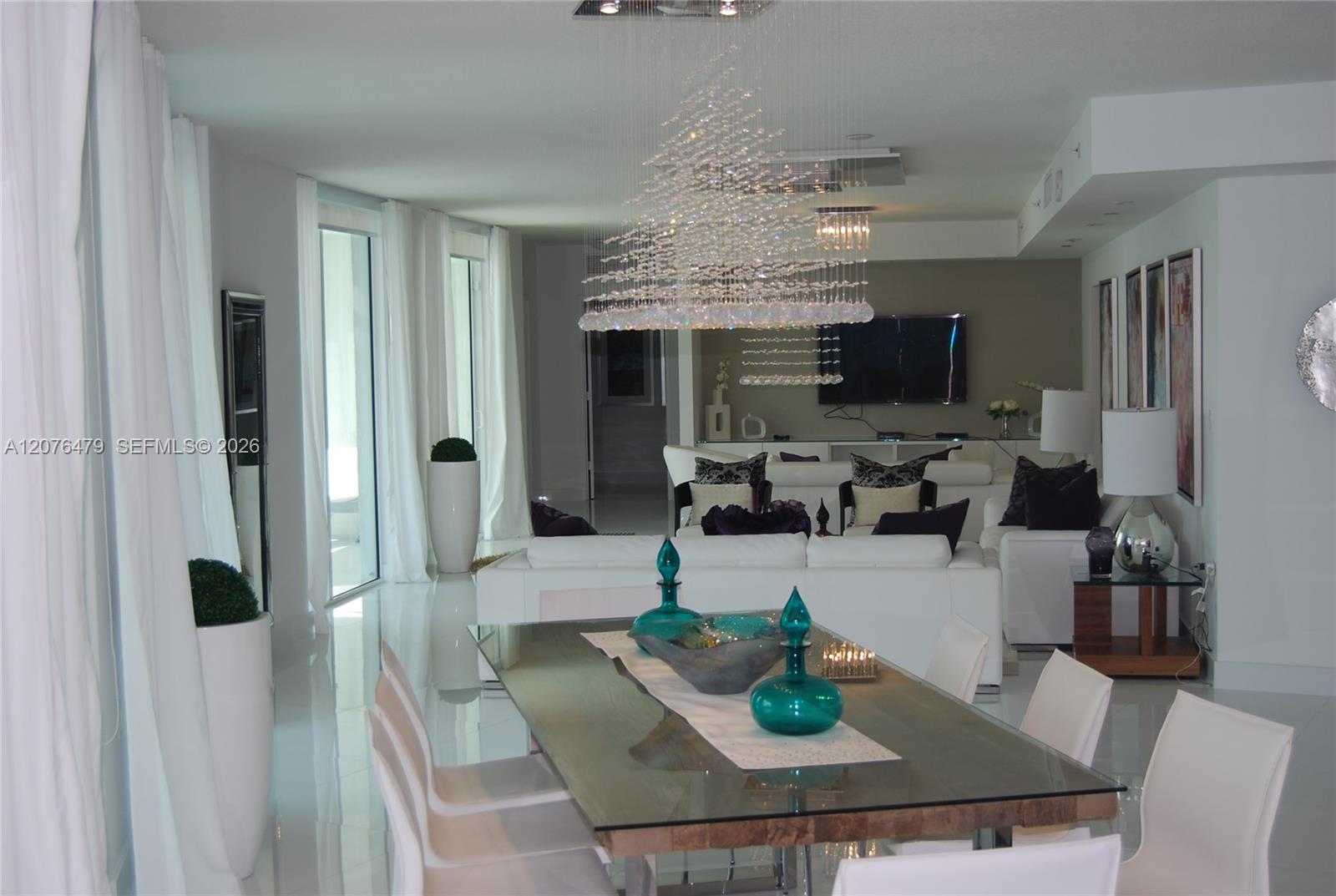 200 Sunny Isles Boulevard