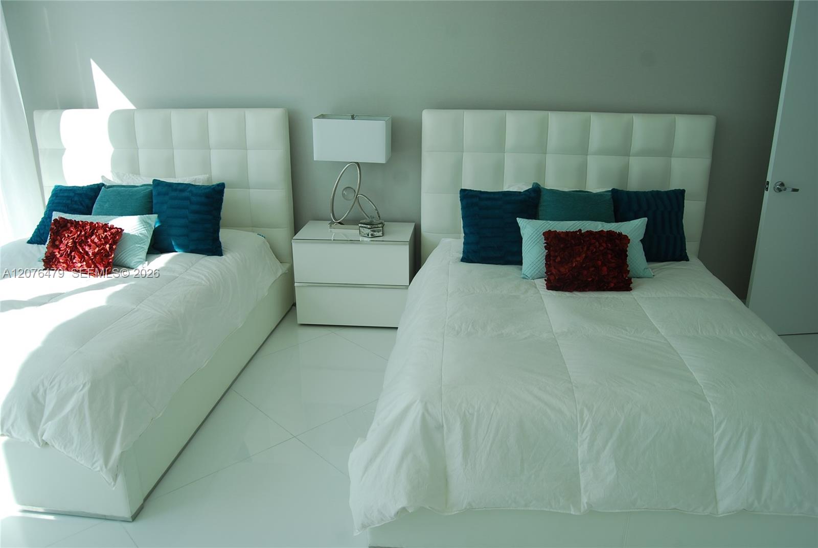200 Sunny Isles Boulevard