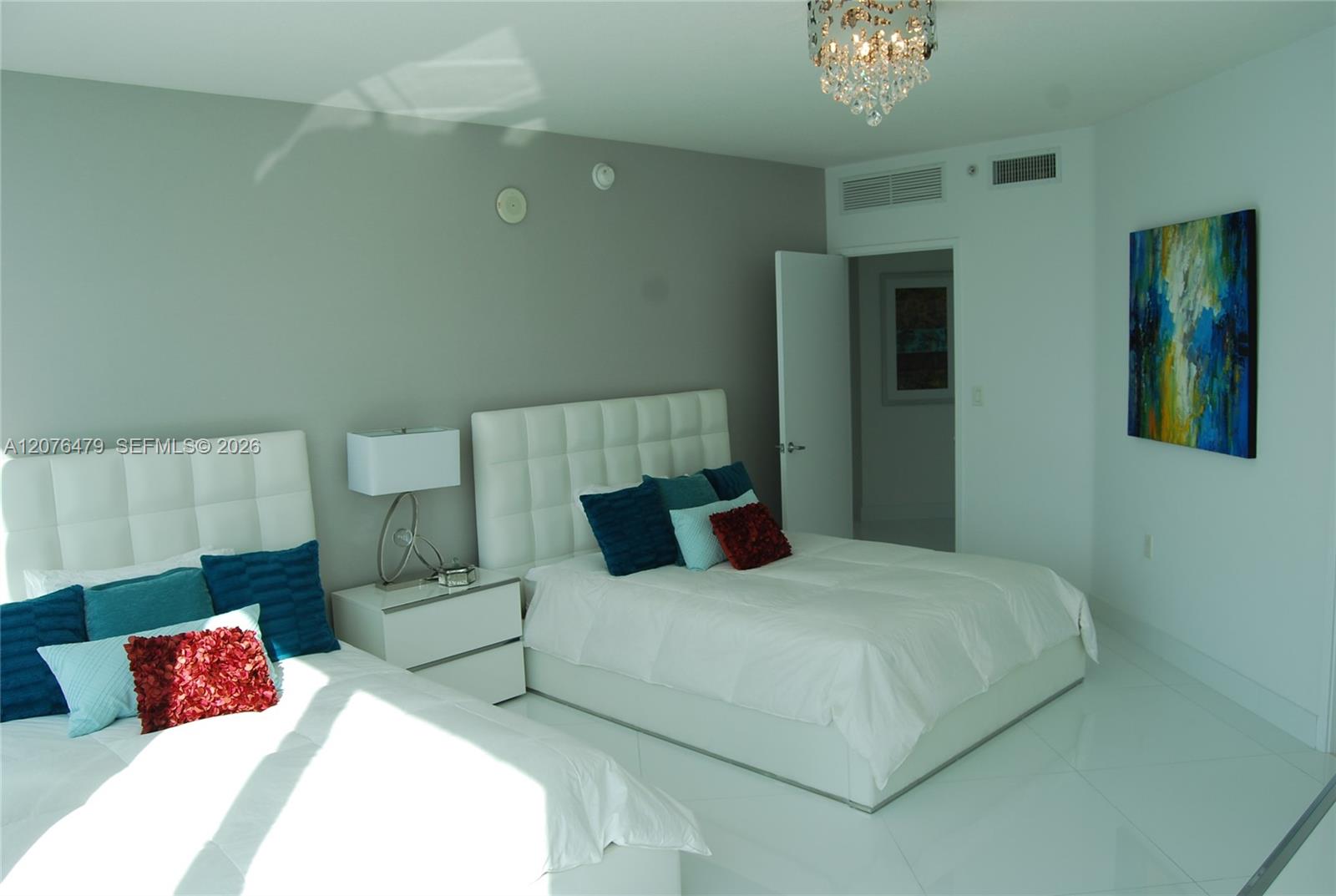 200 Sunny Isles Boulevard
