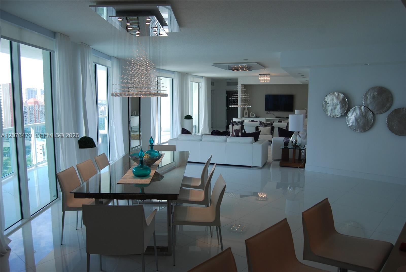 200 Sunny Isles Boulevard