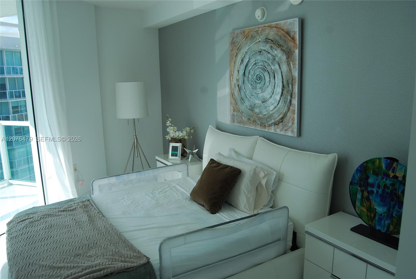 200 Sunny Isles Boulevard