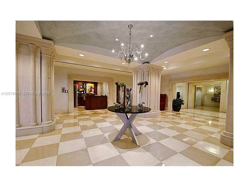 200 Sunny Isles Boulevard