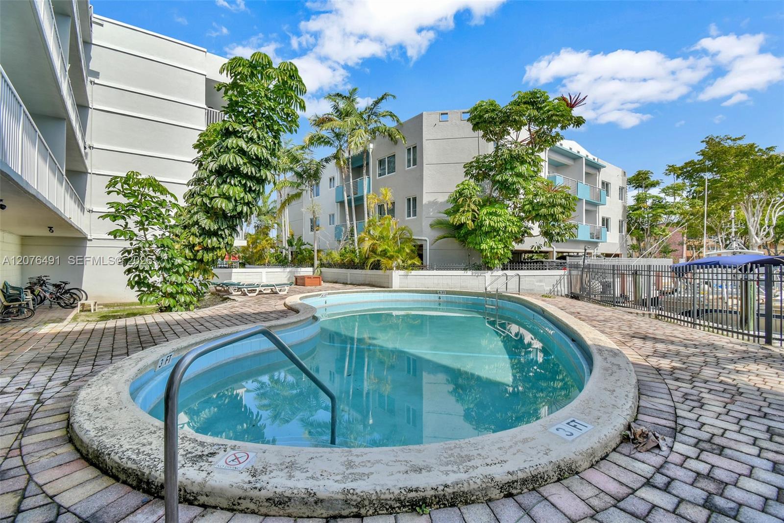 3527 NE 168th Street