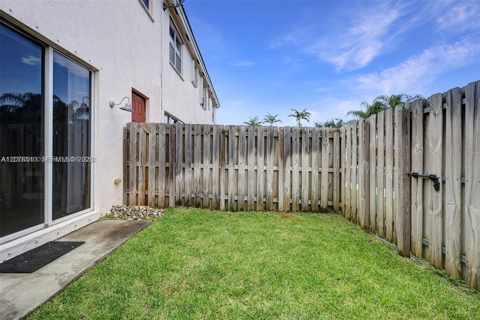 2311 NE 42nd Circle