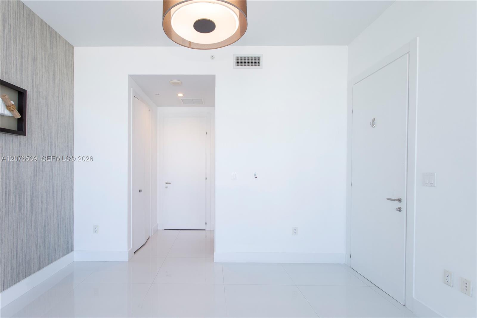200 Biscayne Blvd Way