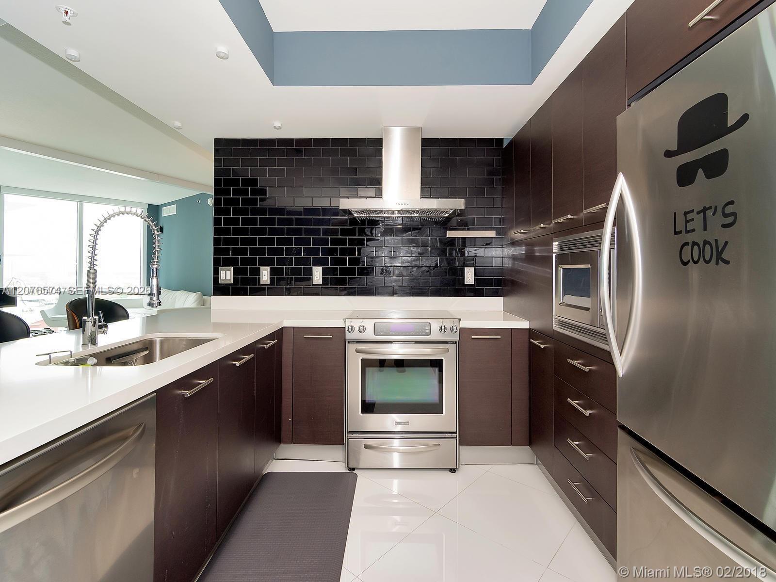 250 Sunny Isles Boulevard