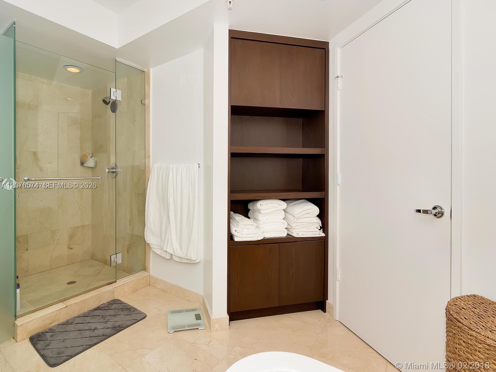 250 Sunny Isles Boulevard