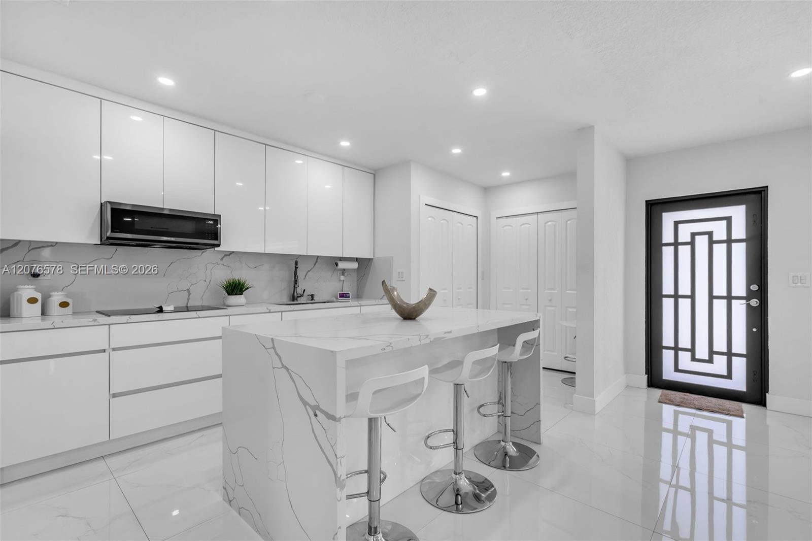 1270 W 64th Terrace