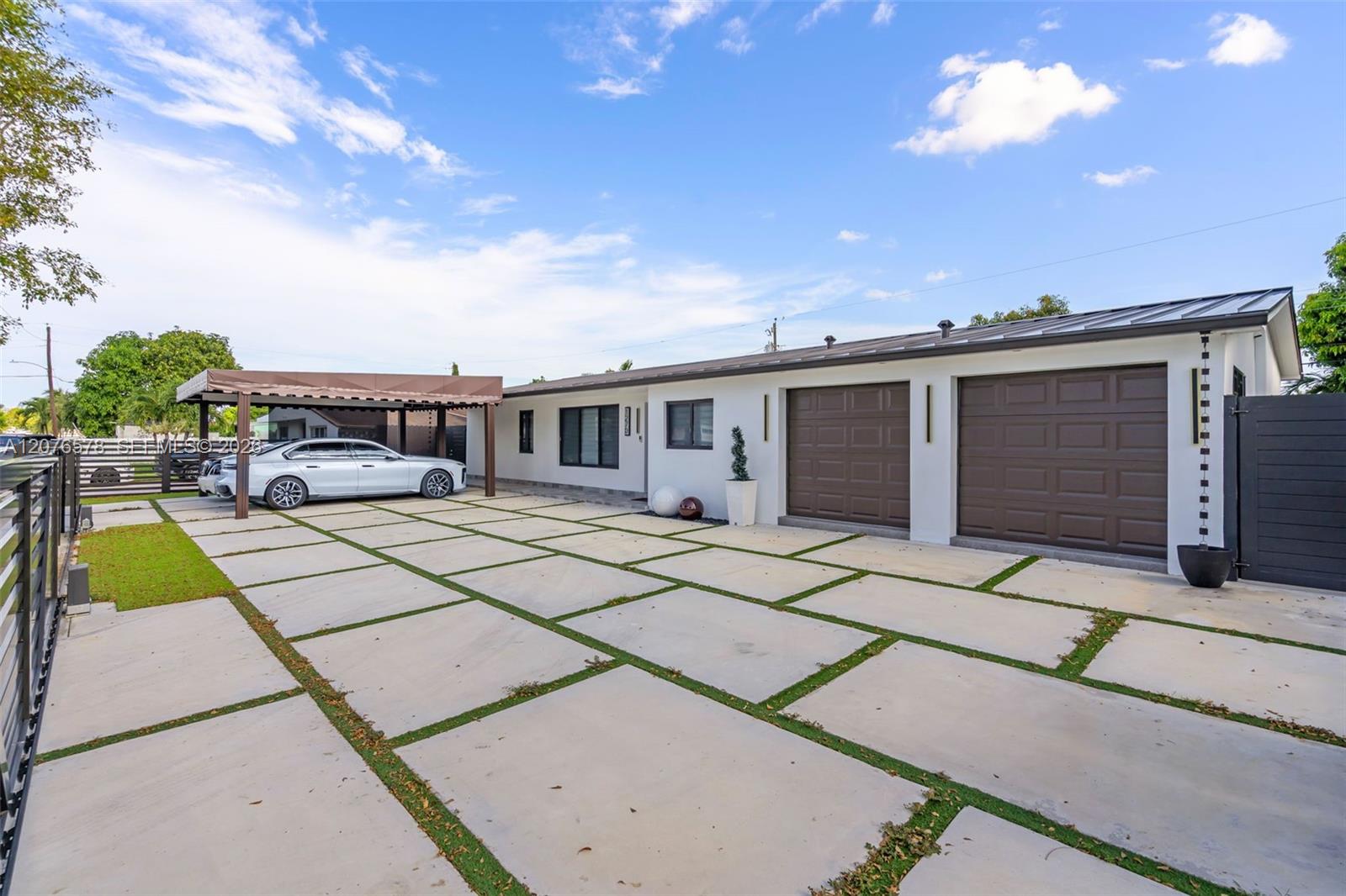 1270 W 64th Terrace