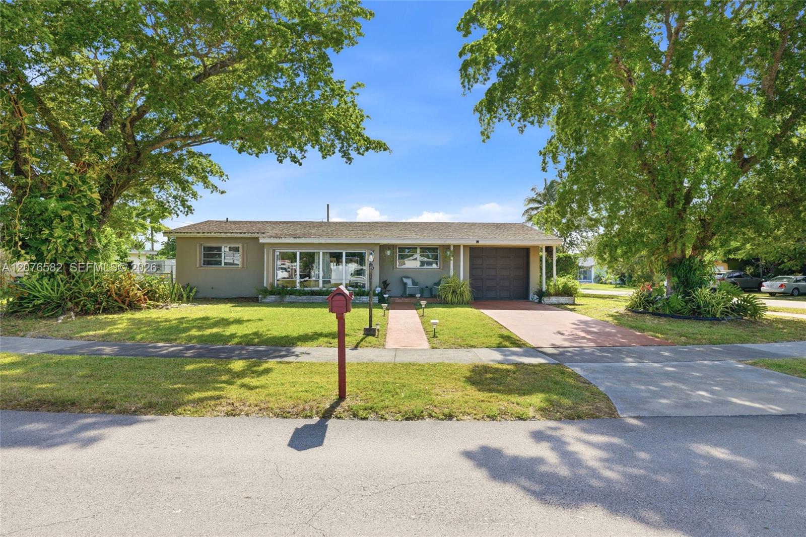 20510 Jacaranda Road