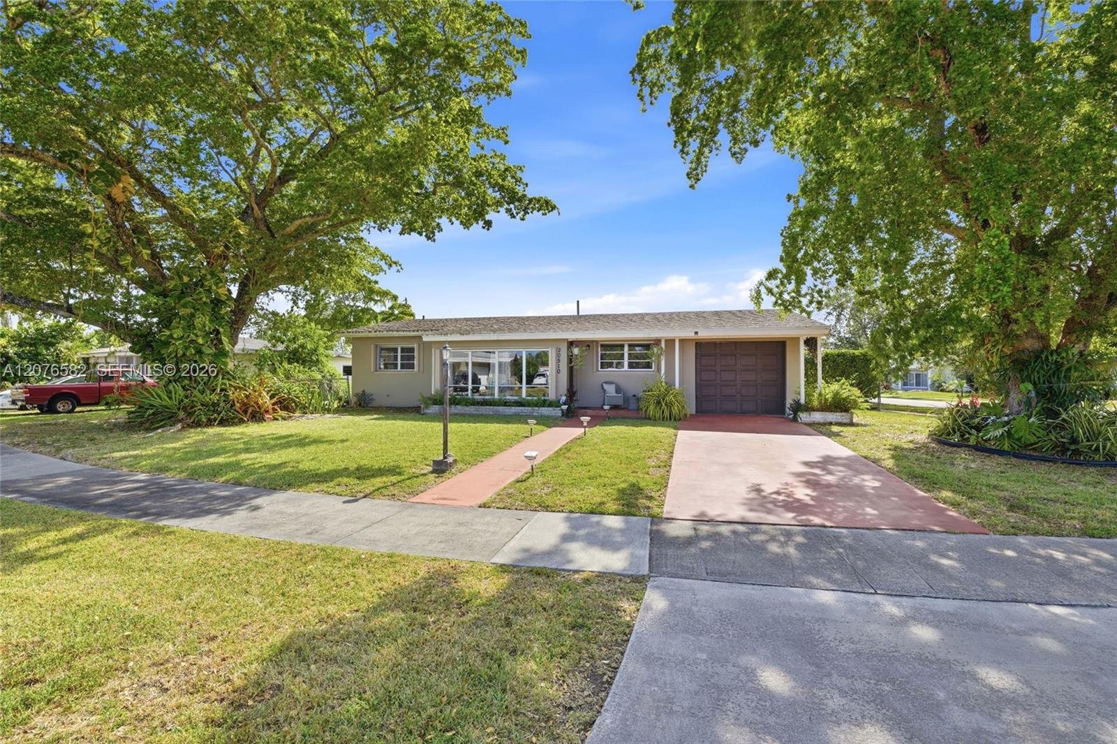 20510 Jacaranda Road