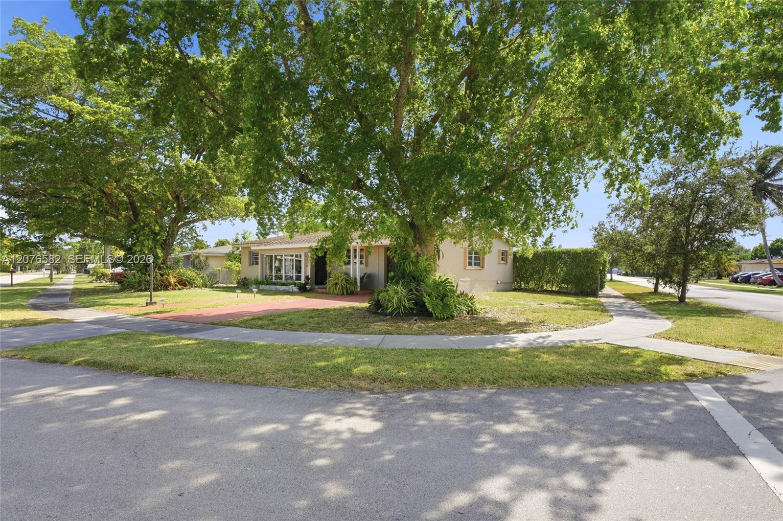 20510 Jacaranda Road